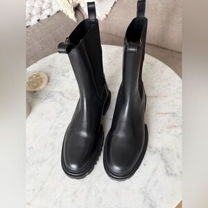 AllSaints Black Leather Chelsea Boots – Size 9 – NWT